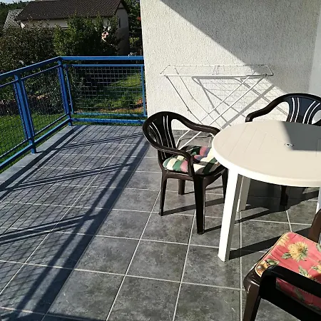 Apartment Robert Apartmant Balatonalmadi