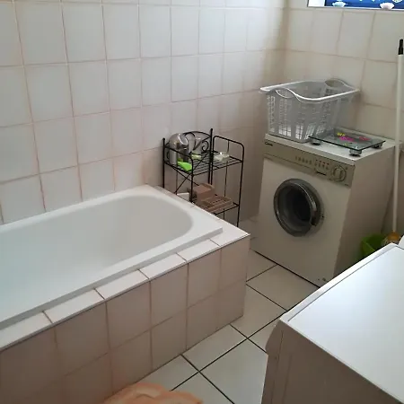 Apartment Robert Apartmant Balatonalmadi